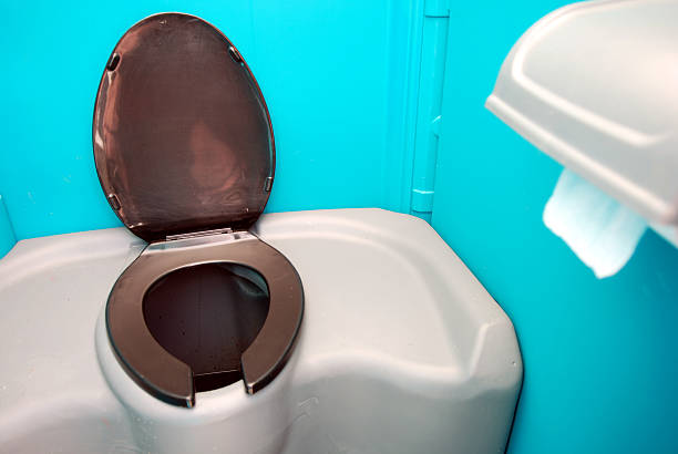 Portable Toilet Options We Offer in Bloomfield, IN